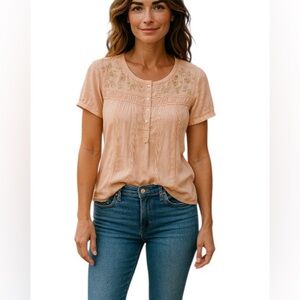 NWT Café Marrakesh Women's Smocked Peach Babydoll Blouse with Floral Embroidery